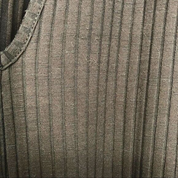 Forever 21 Dark Grey Tunic Dress Plunge Neck/Back - Picture 4 of 5